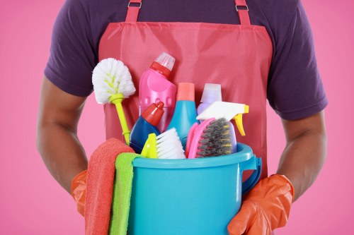 Local stain removal help for Shoreditch homes and flats