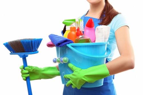 Professional oven cleaning in Shoreditch for a spotless kitchen