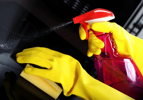 Bathroom deep cleaning service in a Shoreditch home